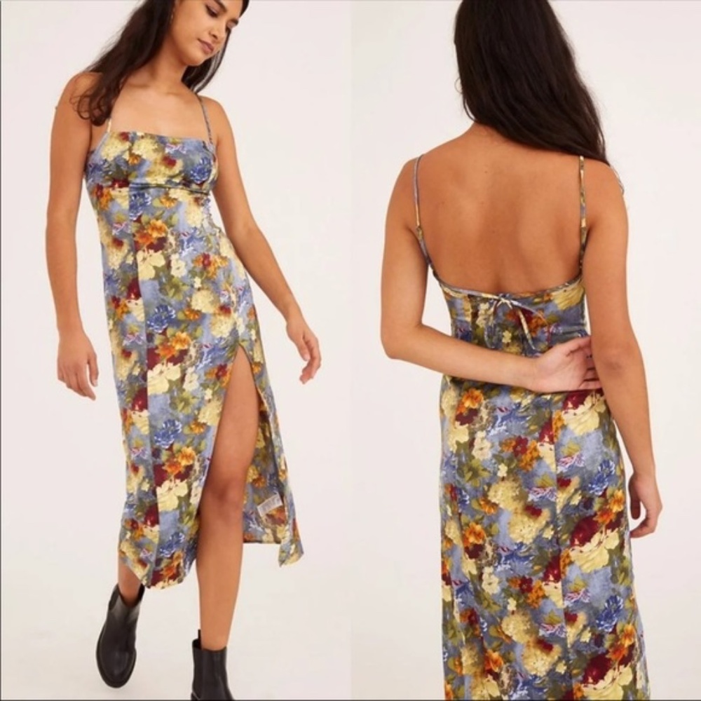 Urban Outfitters Sasha Satin Midi Slip Dress in Blue Floral, Large
